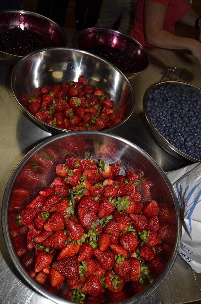 berries ready for preserving