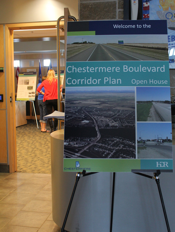 ChestermereBlvdOpenHouse_003