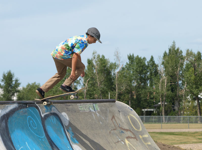 Langdon_Skateboard02