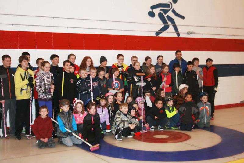 local curling superstar surprises junior curlers_001