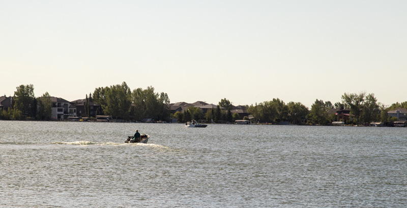 Police remove Impaired Boater_1128