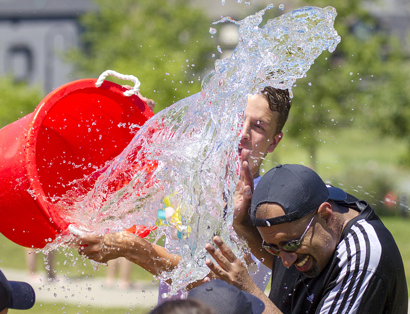 Synergy Water Fight_B1J1475