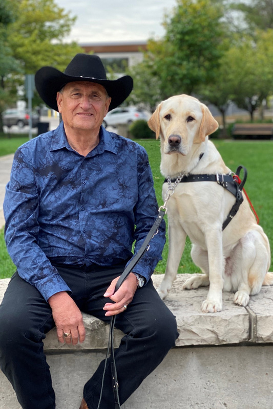 City Councillor adjusting to life with second dog guide, Warden pic 1