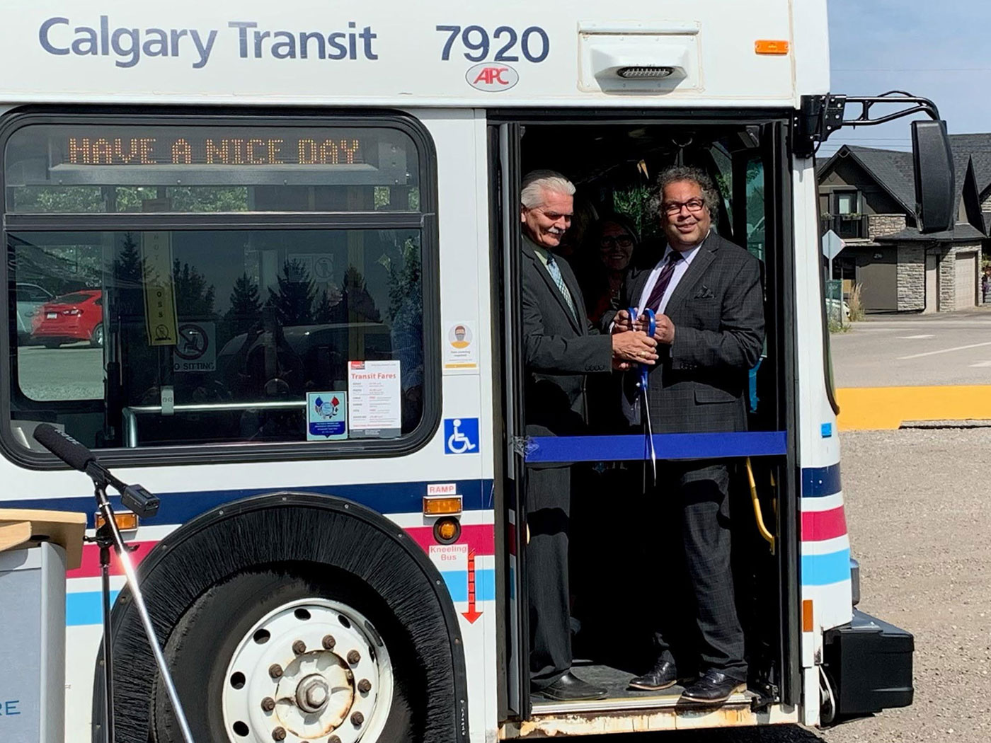 Transit-link-now-available-for-Chestermere-residents-pic-x1