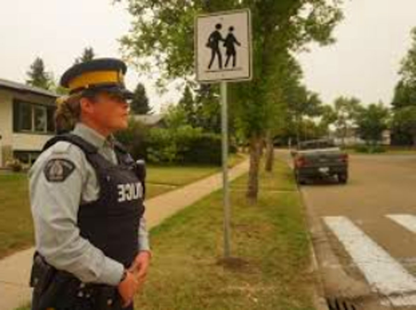 rcmp-school-crossing