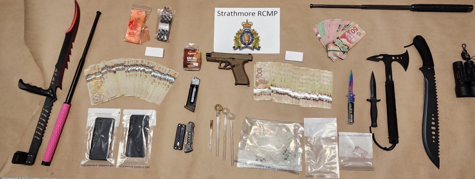 Strathmore RCMP arrest two men with Canada-wide warrants pic 2