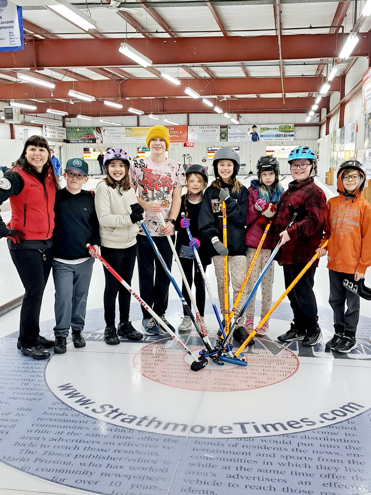 Junior curlers showcase skills at Funspie