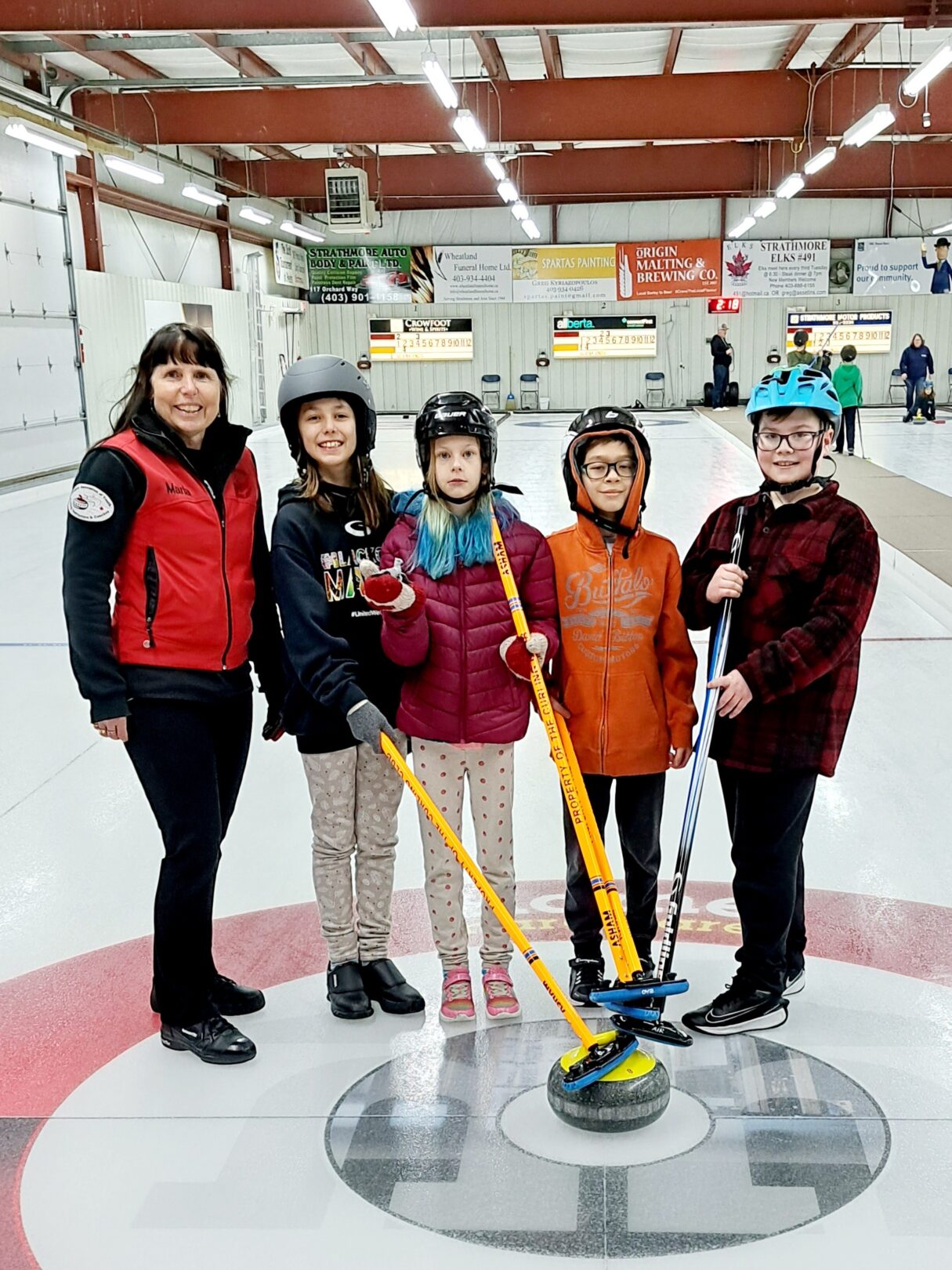 Junior curlers showcase skills at Funspiel pic 2